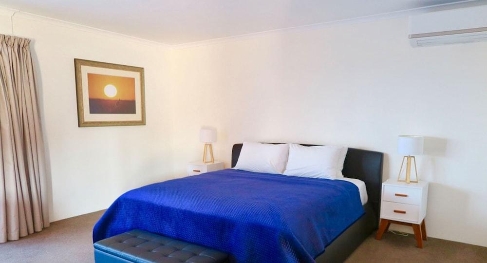 Summerhill Motor Inn (Adults Only) Merimbula Esterno foto
